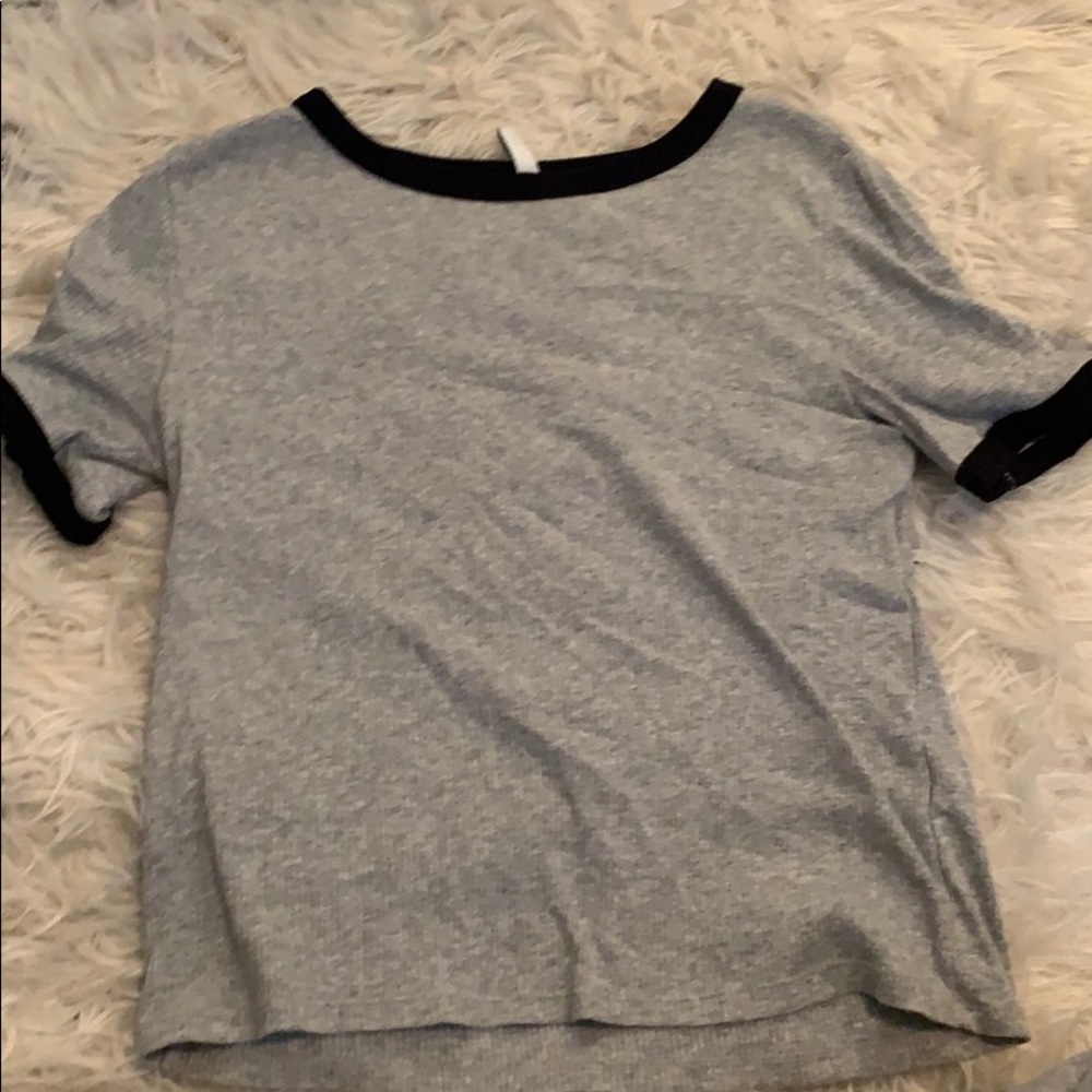 Ribbed Tee